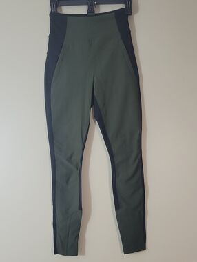 Athleta Pants Sz 2  Highline Hybrid Pant Black & green  hike run Active